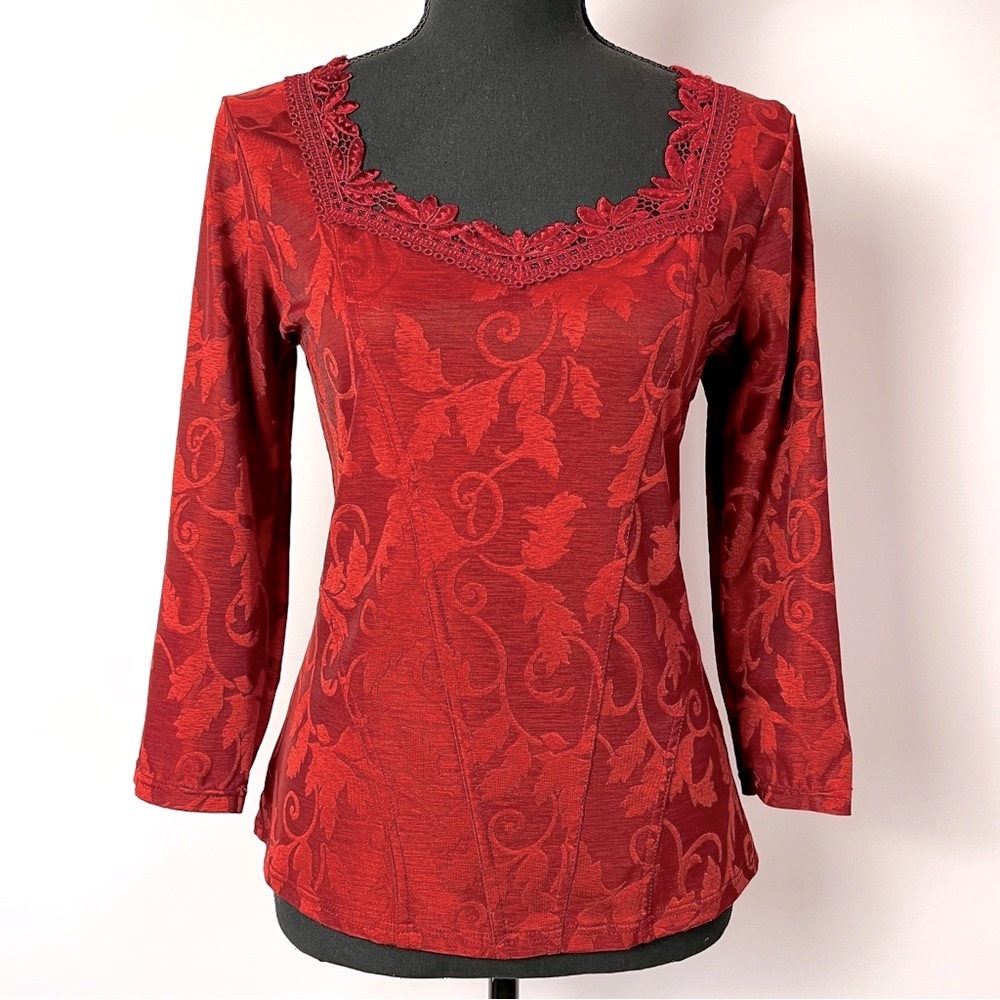 Jacquard LongSleeve Top Arianne Lace Trim Neckline Size L